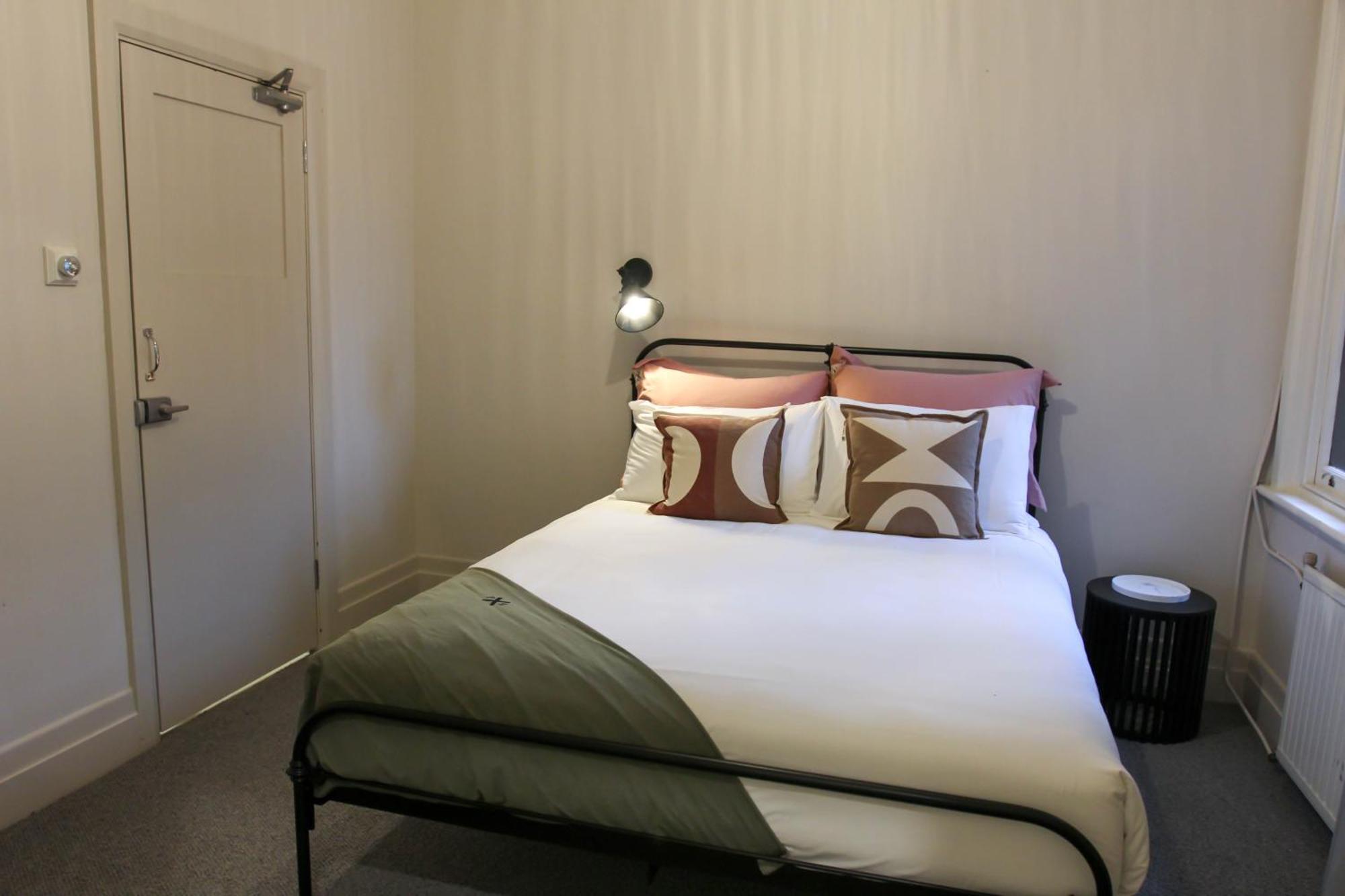 Alpine Hotel, Eat Drink Sleep Warburton Extérieur photo